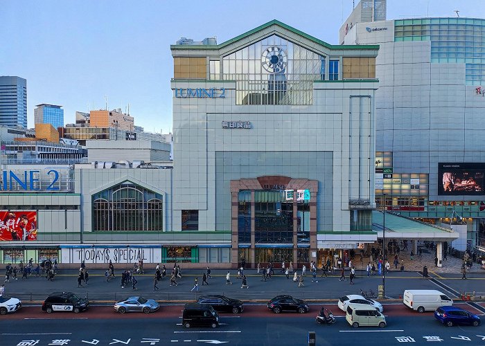 Shinjuku Station photo