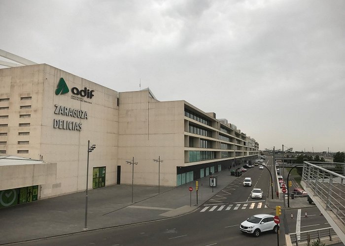 Zaragoza-Delicias Railway Station photo