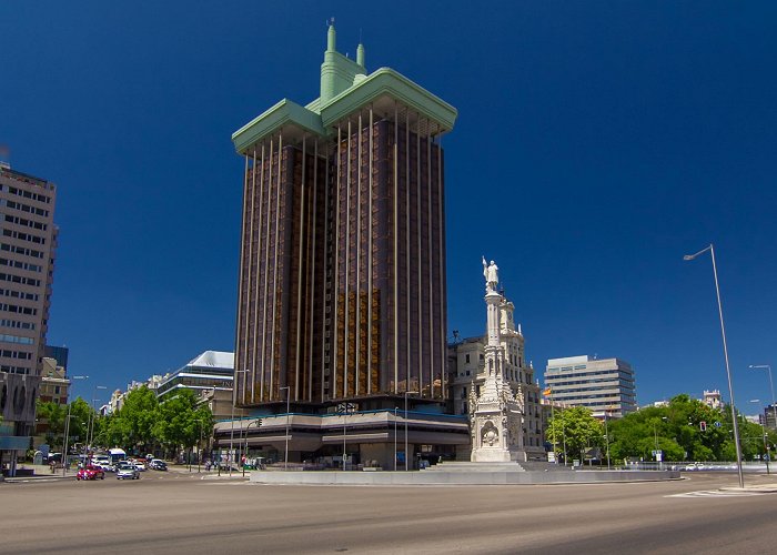 Plaza de Colón photo