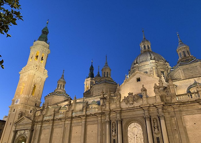 Basílica de Nuestra Señora del Pilar photo