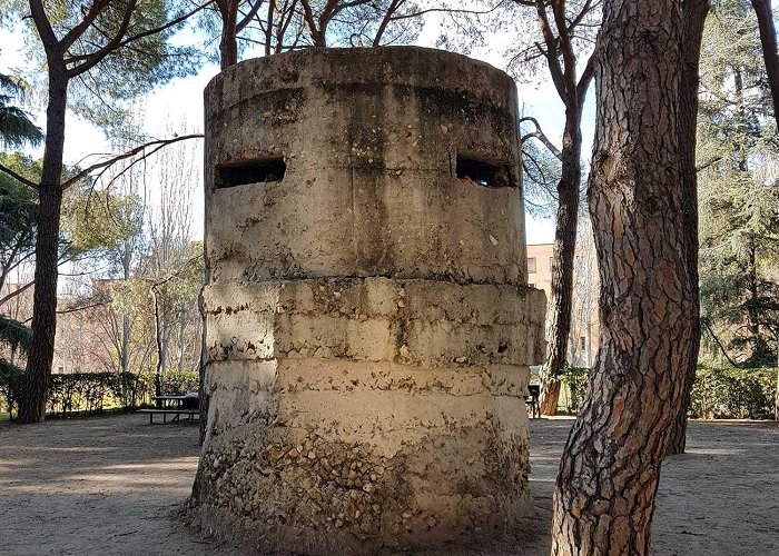 Parque Oeste Haunting map of Madrid's forgotten bunkers reveals Western Front – MNF photo