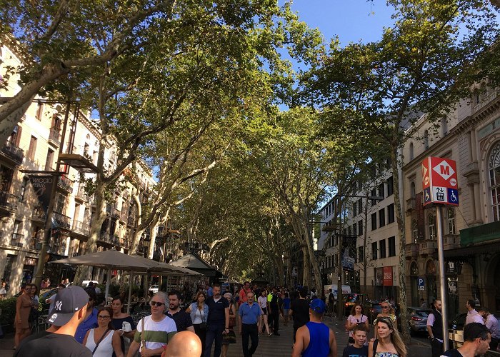 La Rambla Tourism Office Barcelona attack fails to scare tourists away from Las Ramblas ... photo