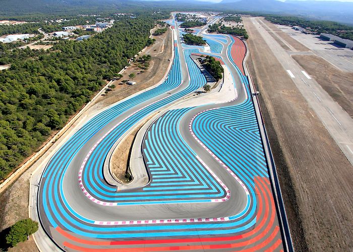 Circuit Paul Ricard Tour of the Circuit Paul Ricard: Test the Most Innovative Car ... photo