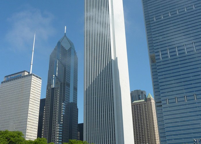 Aon Center Aon Center | BLUEPRINT: Chicago photo