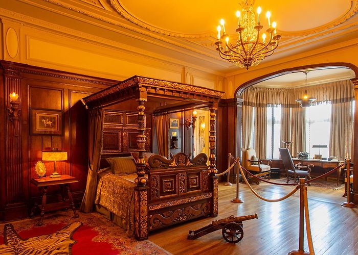 Casa Loma Casa Loma Tours - Book Now | Expedia photo