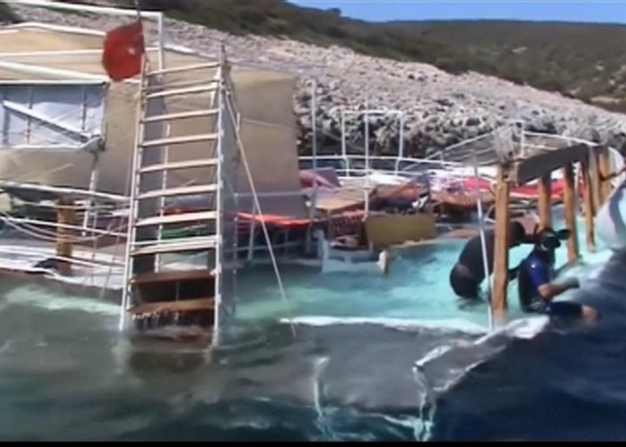 Peacock Island Greek Coast Guard Releases Video From Migrant Boat Accident photo