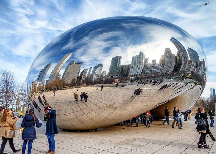 Cloud Gate 5 Fun Facts About the Chicago Bean - The Penthouse at Grand Plaza photo