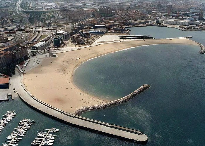 Playa del arbeyal Poniente Beach - Gijón (Asturias) photo