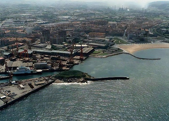 Playa del arbeyal Arbeyal Beach - Gijón (Asturias) photo