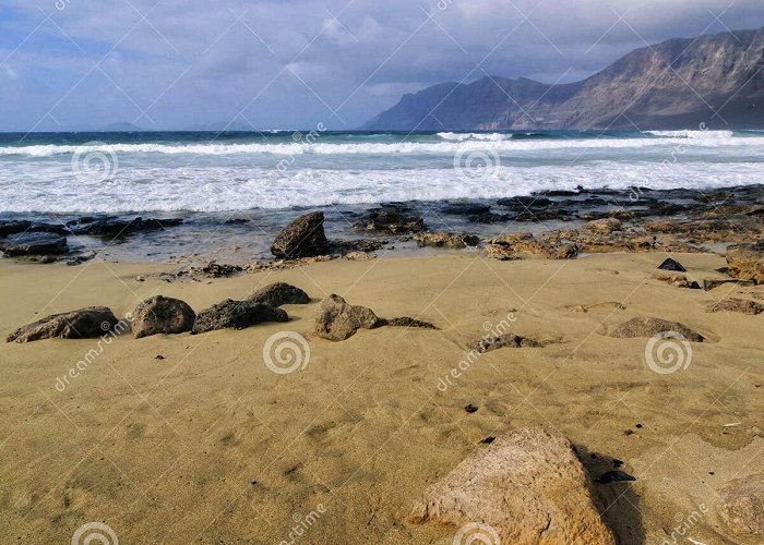 playa de famara Caleta De Famara, Lanzarote Stock Image - Image of shore, beach ... photo