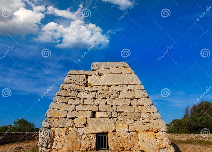 Naveta des Tudons Menorca Ciutadella Naveta Des Tudons Megalithic Tomb Stock Photo ... photo