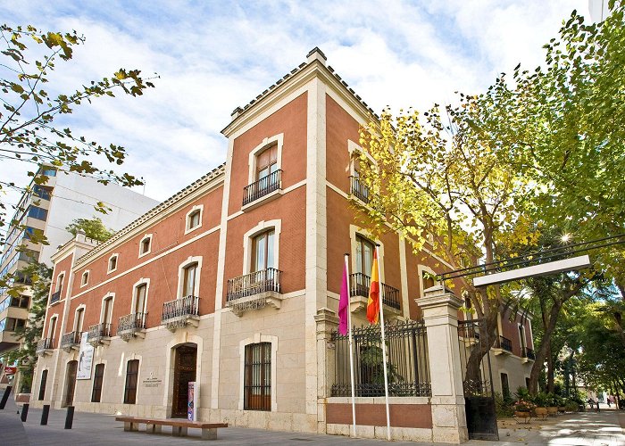 Casa de Cultura Marques Gonzalez de Quiros The House of culture Marqués de González de Quirós - Turismo de Gandia photo