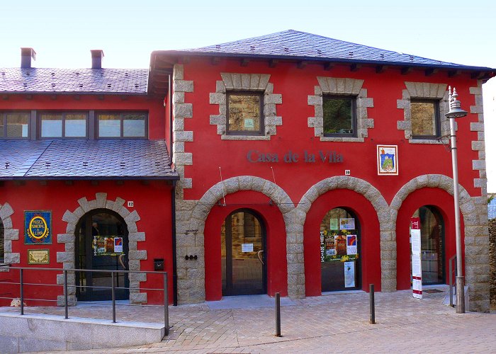 Municipal Museum of Llivia HISTORY OF PHARMACY | icarepharmacy blog photo