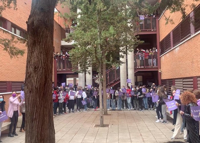 Parque Lineal 8M: DÍA INTERNACIONAL DE LA MUJER 2022 | IES Parque Lineal, Albacete photo