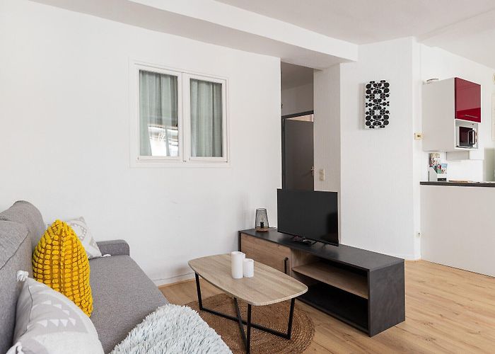 Musée de la Draperie Centre Ville Vacation Rentals, Vienne: house rentals & more | Vrbo photo