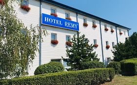 Hotel Remy บราติสลาวา Exterior photo