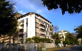 Apartamento Tipo Estudio Apartment การากัส Exterior photo