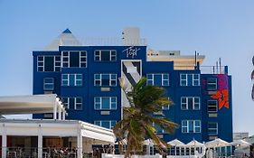The Tryst Beachfront Hotel ซานฮวน Exterior photo
