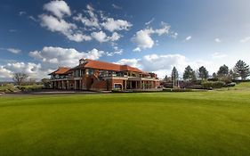 The Oxfordshire Golf & Spa Hotel เธม Exterior photo