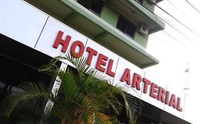 Hotel Arterial ฟอสดูอีกวาซู Exterior photo