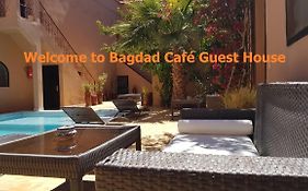 Guest House Bagdad Cafe เอท เบน ฮัดโด Exterior photo