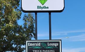 Emerald Inn & Lounge ไบลท์ Exterior photo