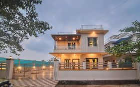 H2O Greens Villa โลนาวาลา Exterior photo