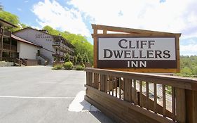 Cliff Dwellers Inn โบลวิงร็อค Exterior photo