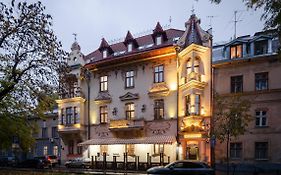 Chopin Hotel ลวีฟ Exterior photo