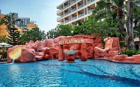 โรงแรม โนวา แพล็ททินัม - SHA Extra Plus Pattaya Exterior photo