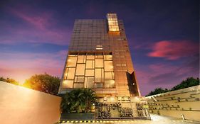 Capitol Residency Hotel รานจี Exterior photo