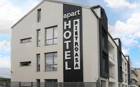 Aparthotel Pietroasa บูเซา Exterior photo