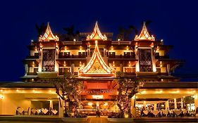 โรงแรมรายาบุรี โฮเต็ล ป่าตอง Patong Exterior photo