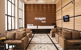 Aragats Hotel Exterior photo