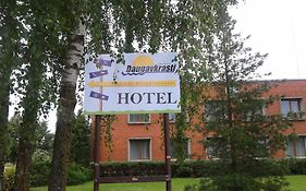 Daugavkrasti Hotel ยาคับพิลส์ Exterior photo