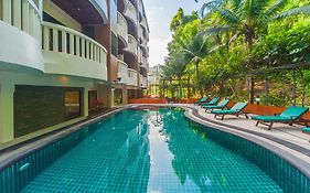 ราทาน่าฮิลล์ ป่าตอง Aparthotel Patong Exterior photo