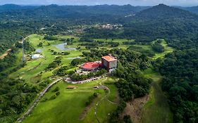 Summit Rainforest Golf Resort & All Inclusive ปานามาซิตี้ Exterior photo