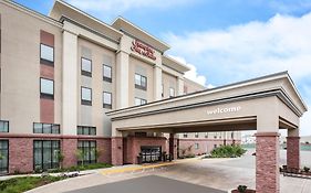 Hampton Inn & Suites วัตสันวิลล์ Exterior photo