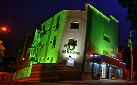 Ipe Guaru Hotel กัวรูยุส Exterior photo