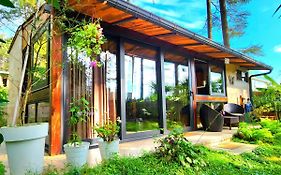 House & Yard Sesil Xs 60M To Beach Villa อูเรคี Exterior photo