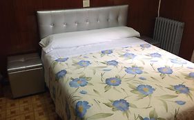 Pension Estefania Hotel ซาลามังกา Room photo