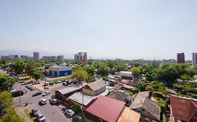 Like Home - Apartment With A View อัลมาตี Exterior photo