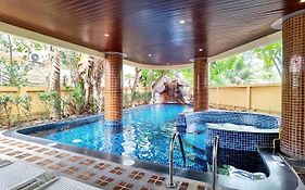 โนวา โกลด์ โฮเทล บาย คอมพาส ฮอสปิทาลิตี้ Hotel Pattaya Exterior photo