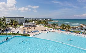 Grand Palladium Jamaica Resort & Spa All Inclusive ลูเซีย Exterior photo