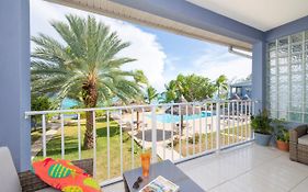 Beach Living At Moon Bay With Seaview Apartment Bodden Town Exterior photo