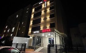 Hotel Nova บิชเคก Exterior photo