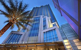 โรงแรมโซฟิเทล กรุงเทพ สุขุมวิท กรุงเทพมหานคร Exterior photo
