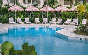 Hampton By Hilton Grand Cayman Seven Mile Beach จอร์จทาวน์ Exterior photo