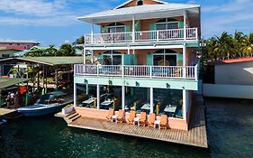 Bocas Paradise Hotel โบกัสทาวน์ Exterior photo