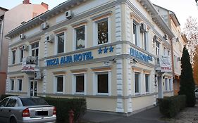 Tisza Alfa Hotel แซแก็ด Exterior photo